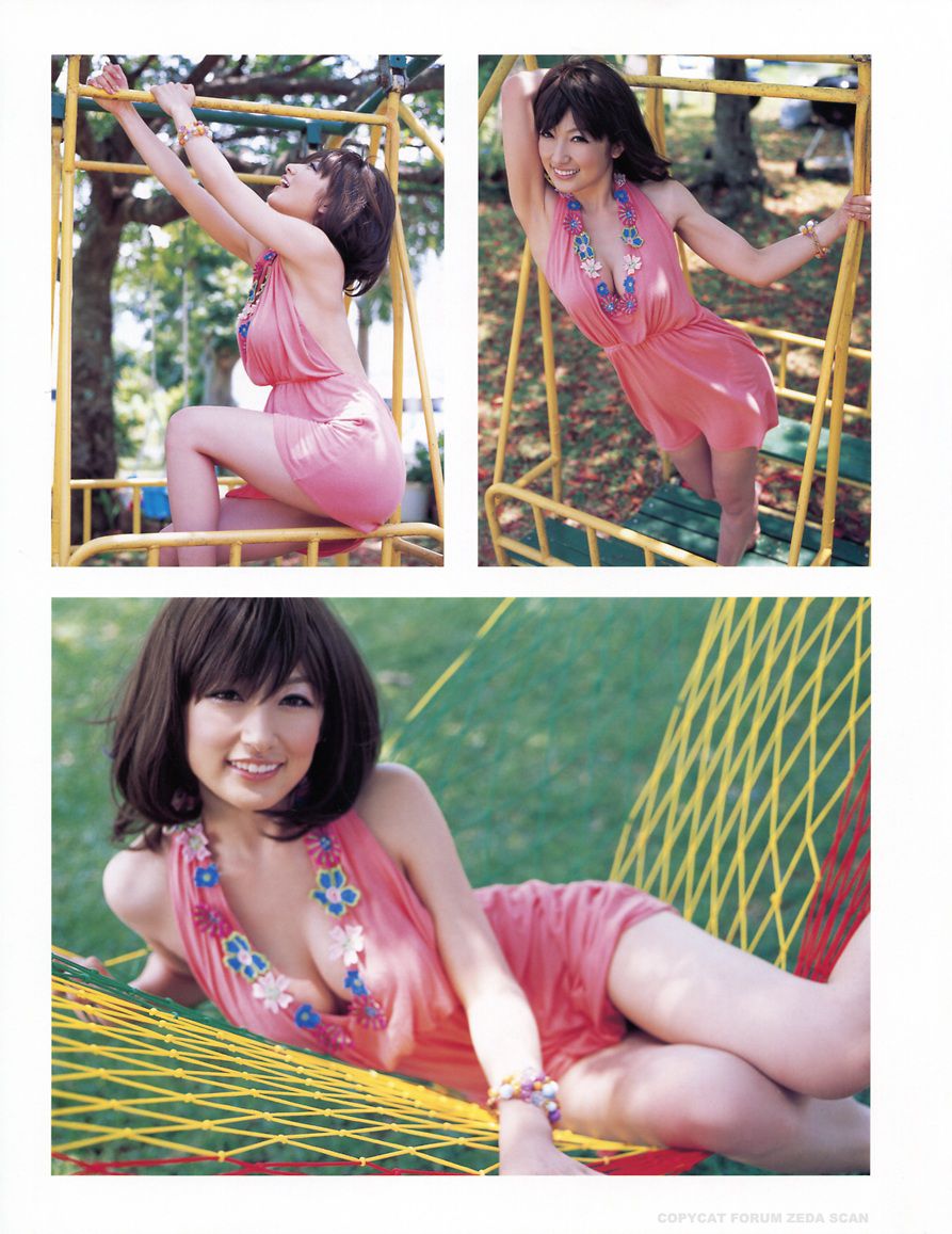 Yoko Kumada 熊田曜子《Dress Up Doll 》