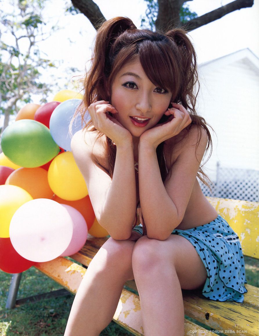 Yoko Kumada 熊田曜子《Dress Up Doll 》
