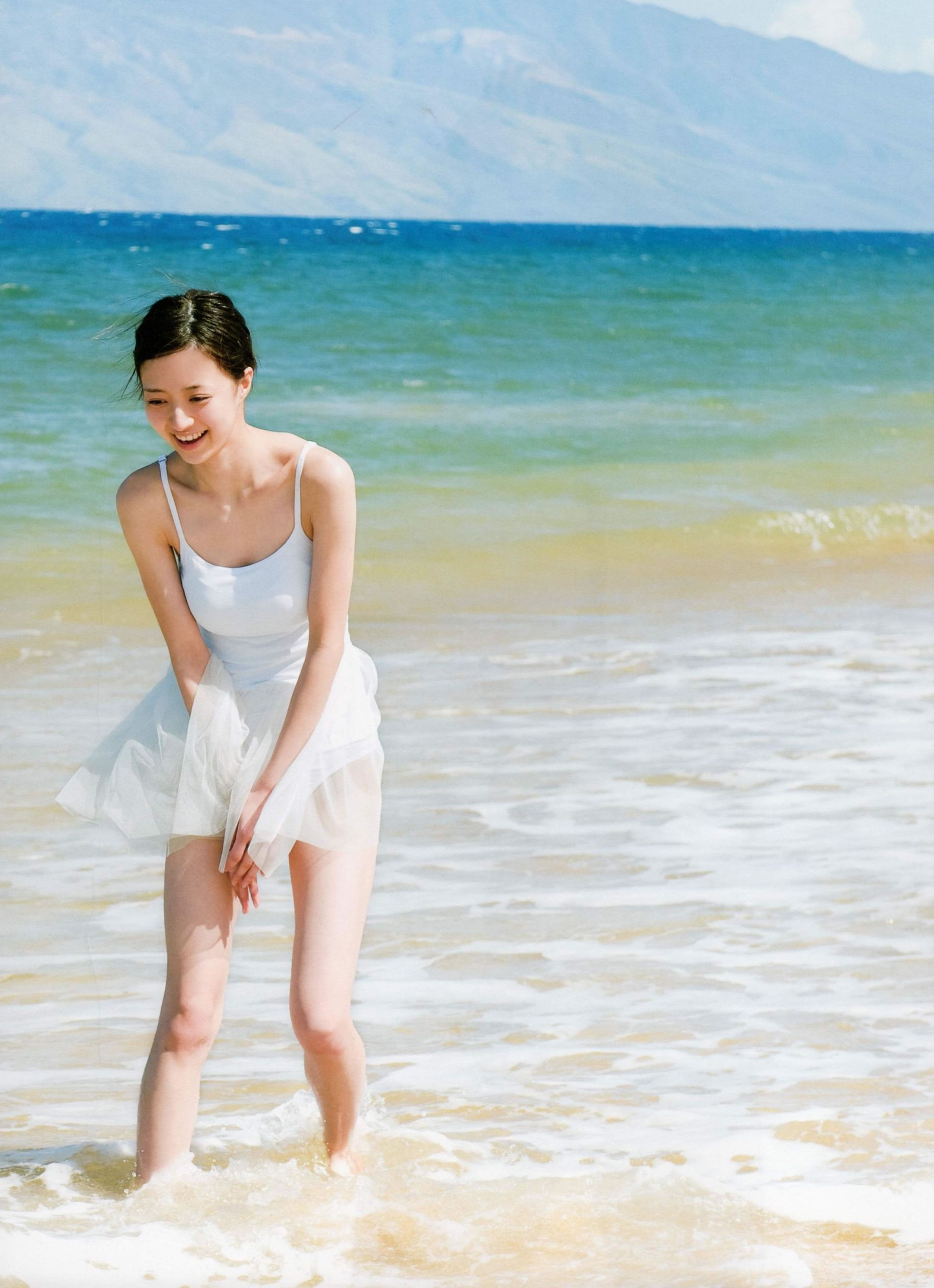 Rina Aizawa 逢泽莉娜《Welina》
