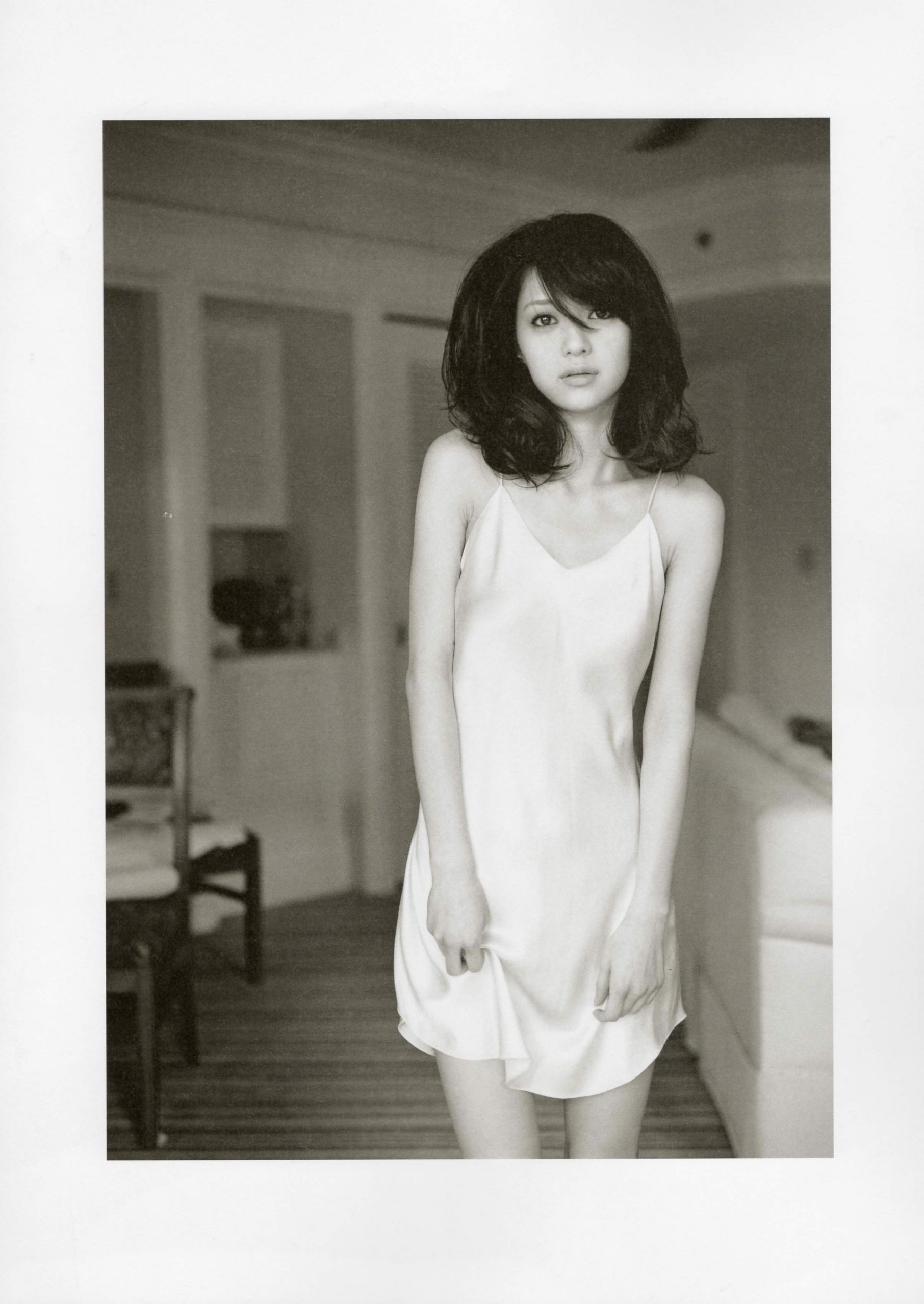 Rina Aizawa 逢泽莉娜《Welina》