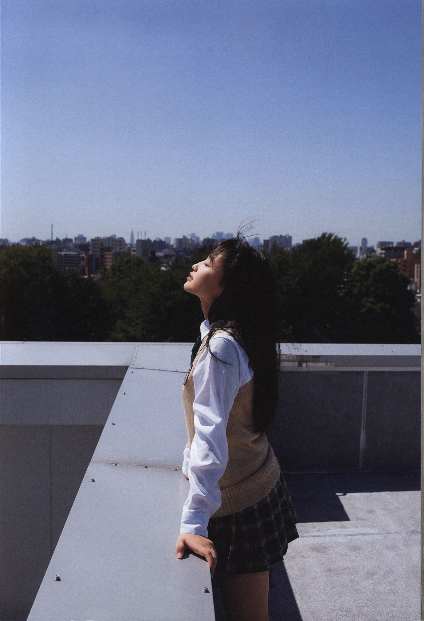 Riho Sayashi 鞘師里保《太陽》