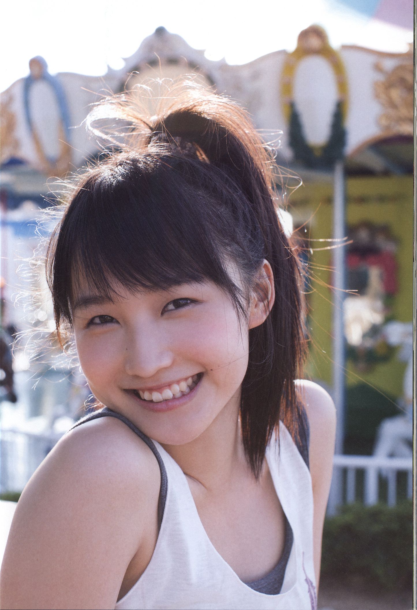 Riho Sayashi 鞘師里保《太陽》