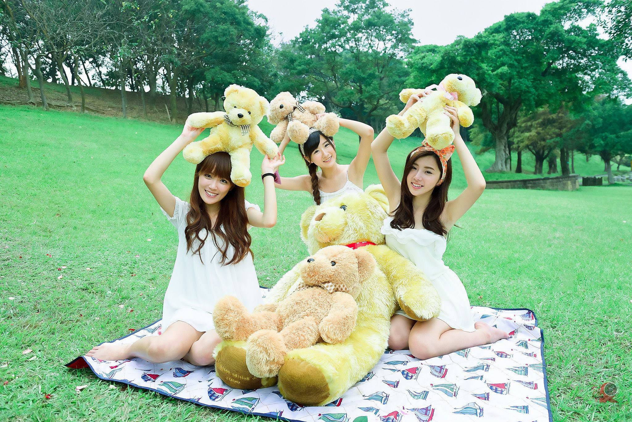 台湾网红女神李思娴《自拍图片、生活照》大合集