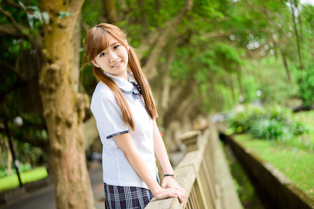 台湾女神李思嫺《士林官邸》甜美外拍
