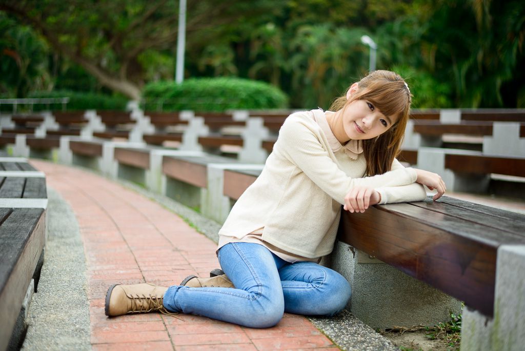 台湾女神李思嫺《士林官邸》甜美外拍