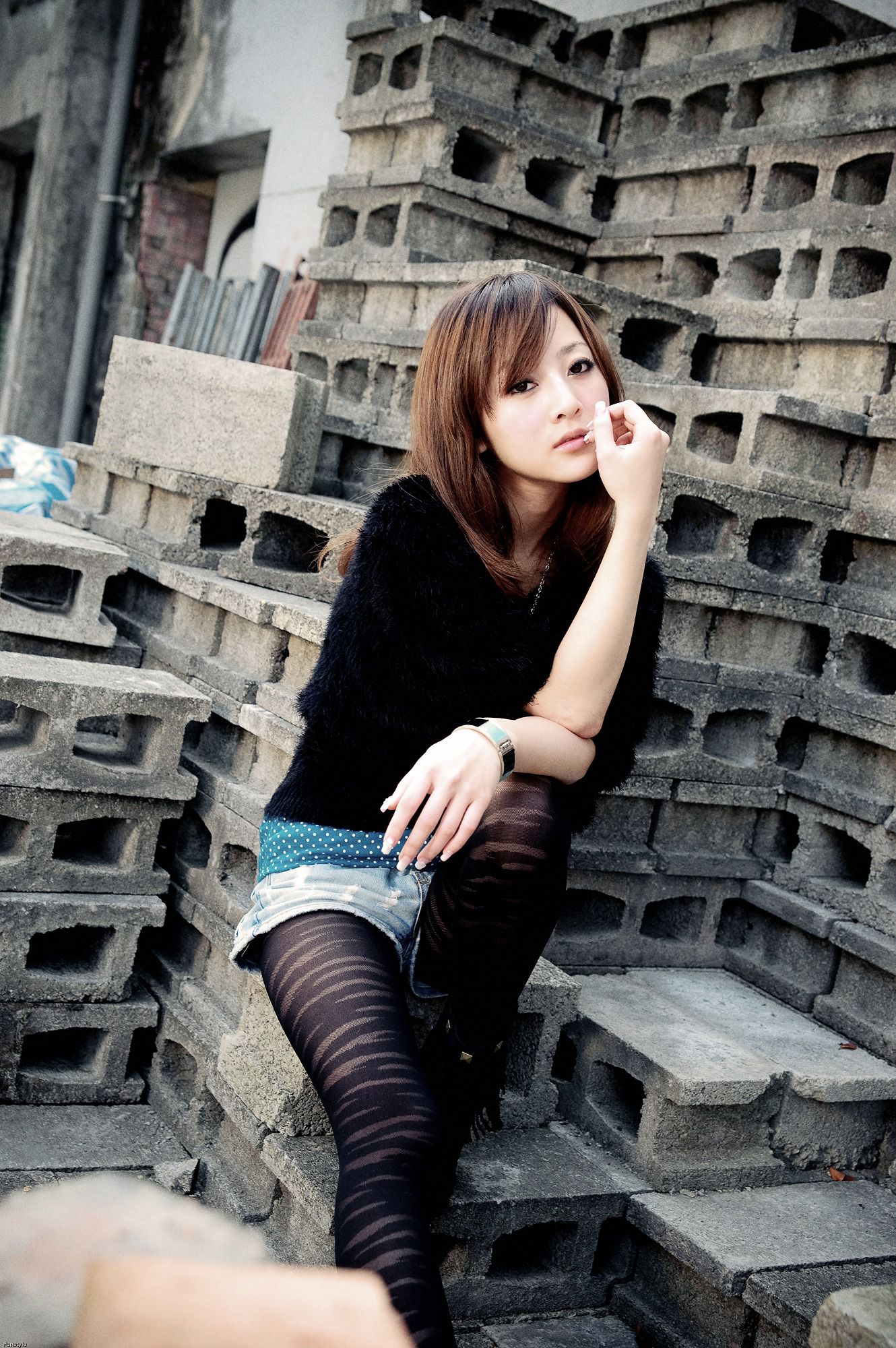 台湾网络女神果子MM《華山藝文中心III +228公園》外拍
