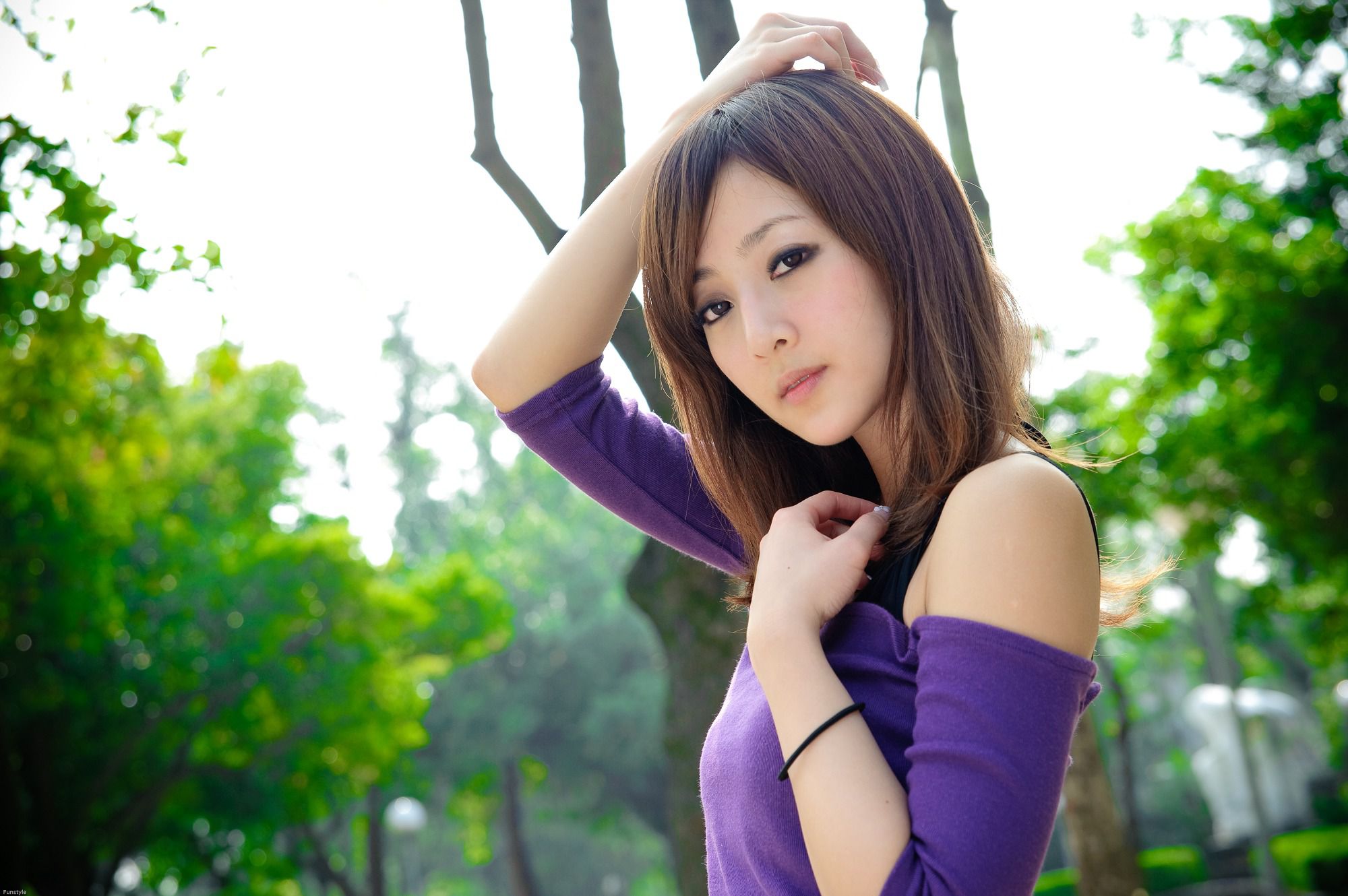 台湾网络女神果子MM《華山藝文中心III +228公園》外拍