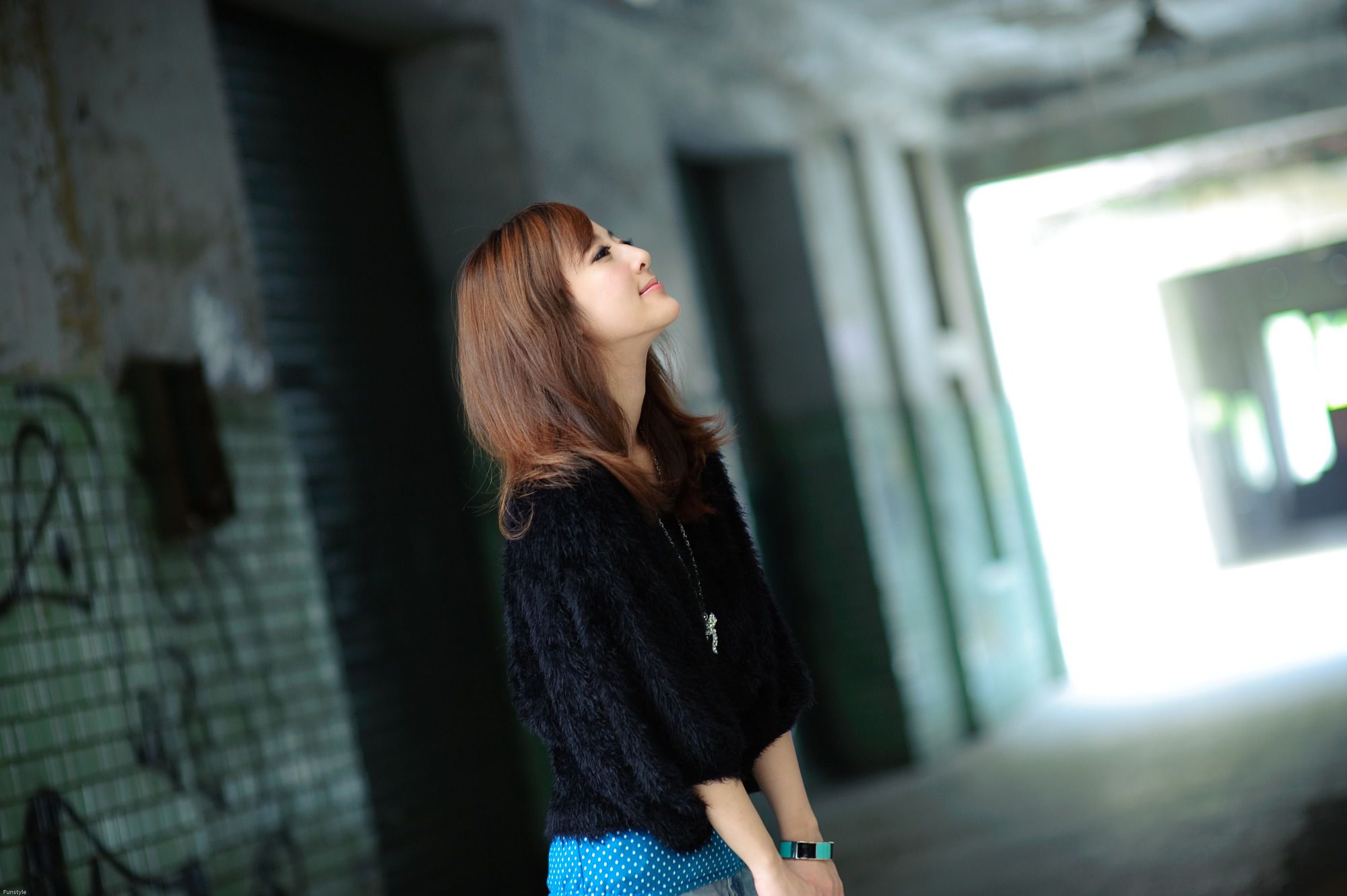 台湾网络女神果子MM《華山藝文中心III +228公園》外拍