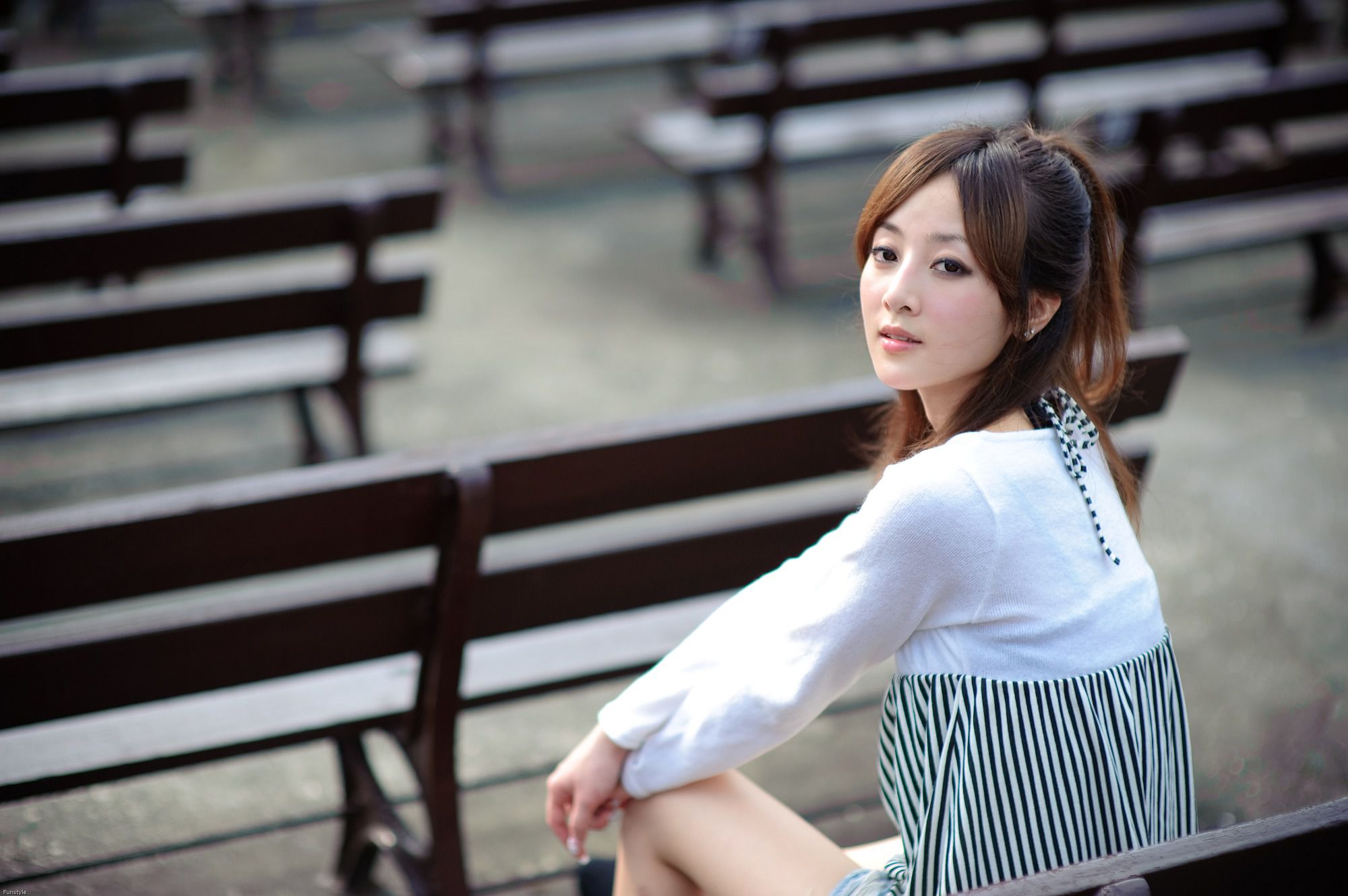 台湾网络女神果子MM《華山藝文中心III +228公園》外拍