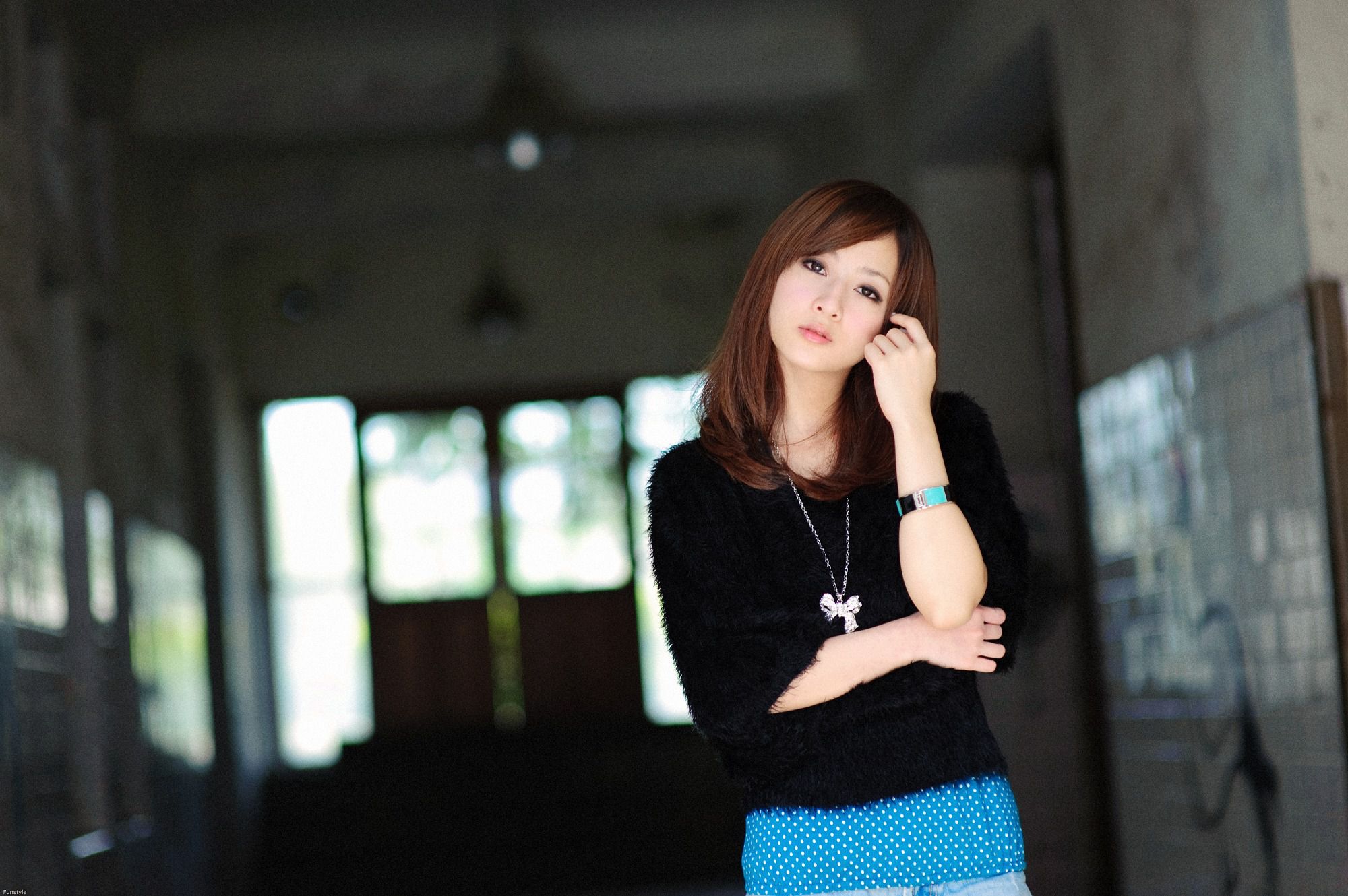 台湾网络女神果子MM《華山藝文中心III +228公園》外拍