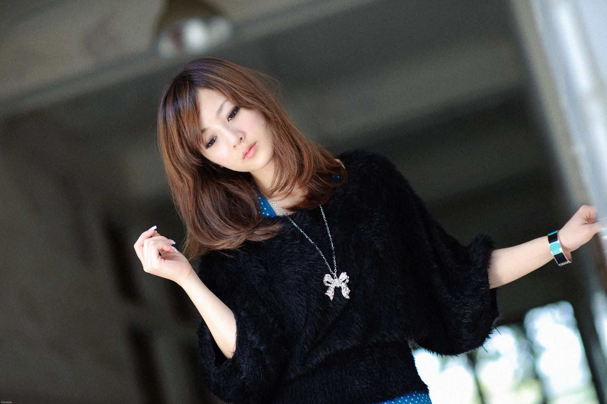 台湾网络女神果子MM《華山藝文中心III +228公園》外拍