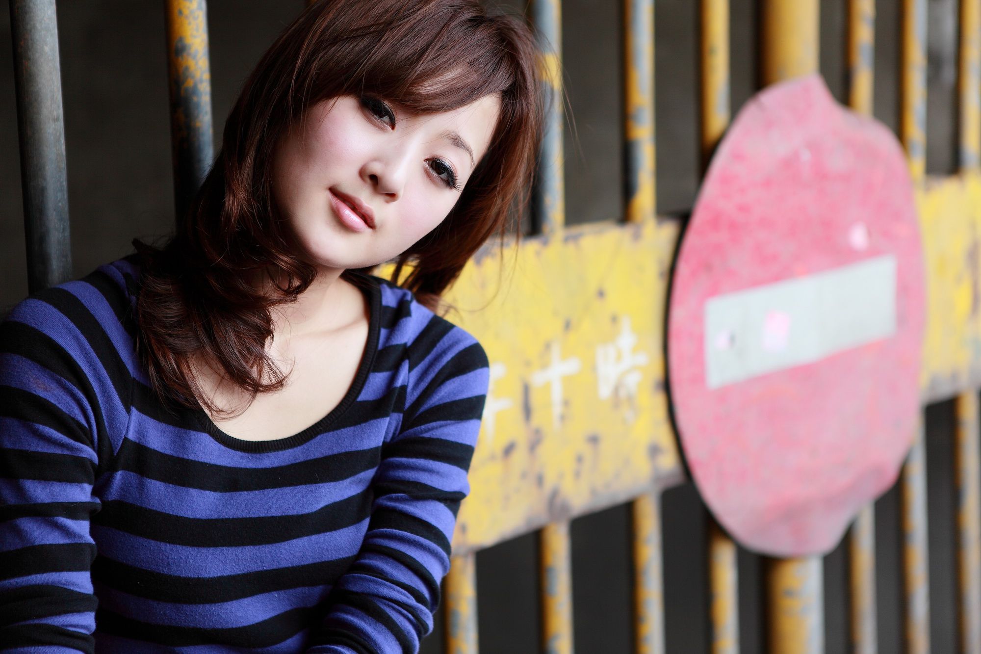 台湾正妹果子MM《環南果菜市場外拍》