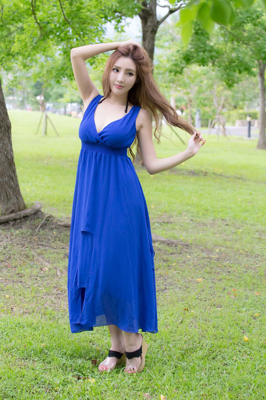 台湾赵芸Syuan《极品蓝色长裙女神》