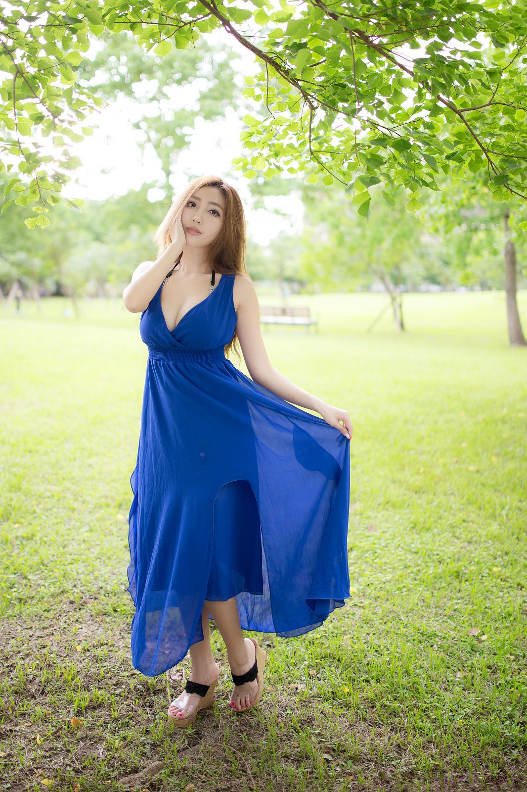 台湾赵芸Syuan《极品蓝色长裙女神》