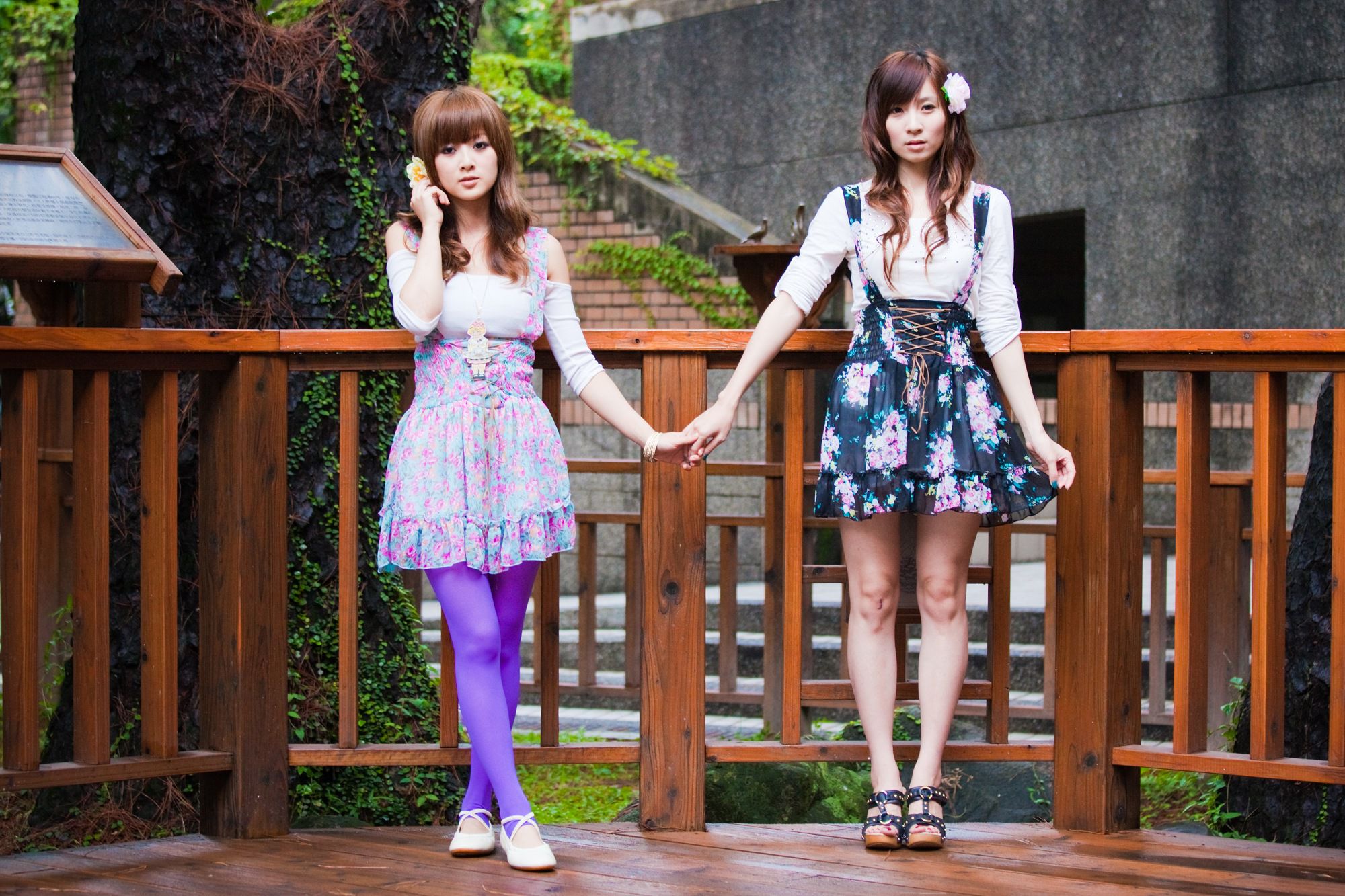 果子Mikako+Minako《台大外拍 II》