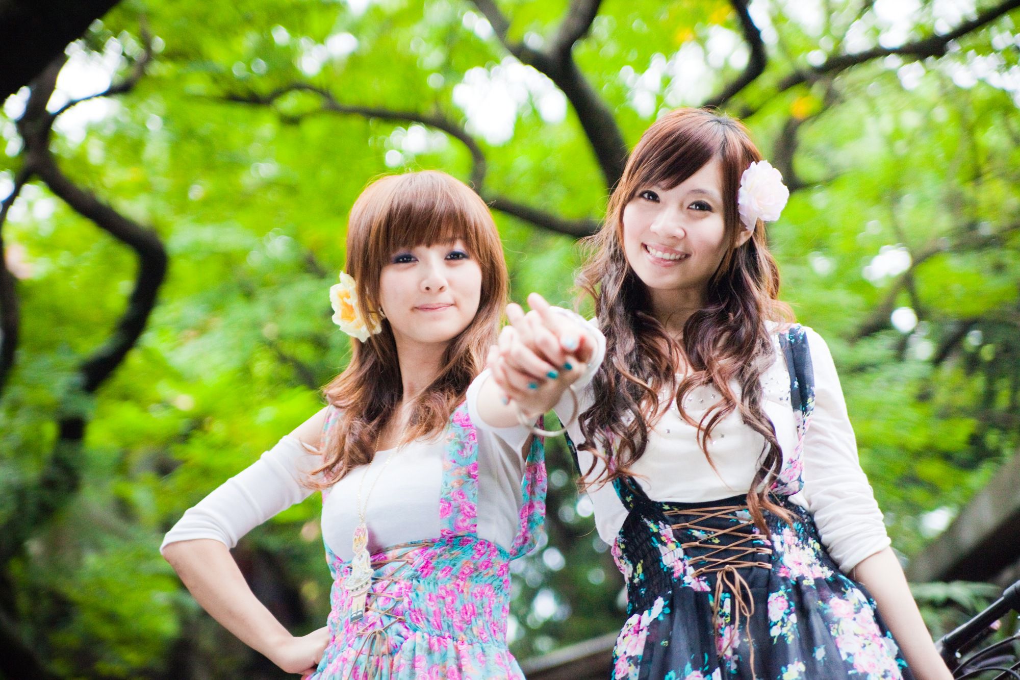 果子Mikako+Minako《台大外拍 II》