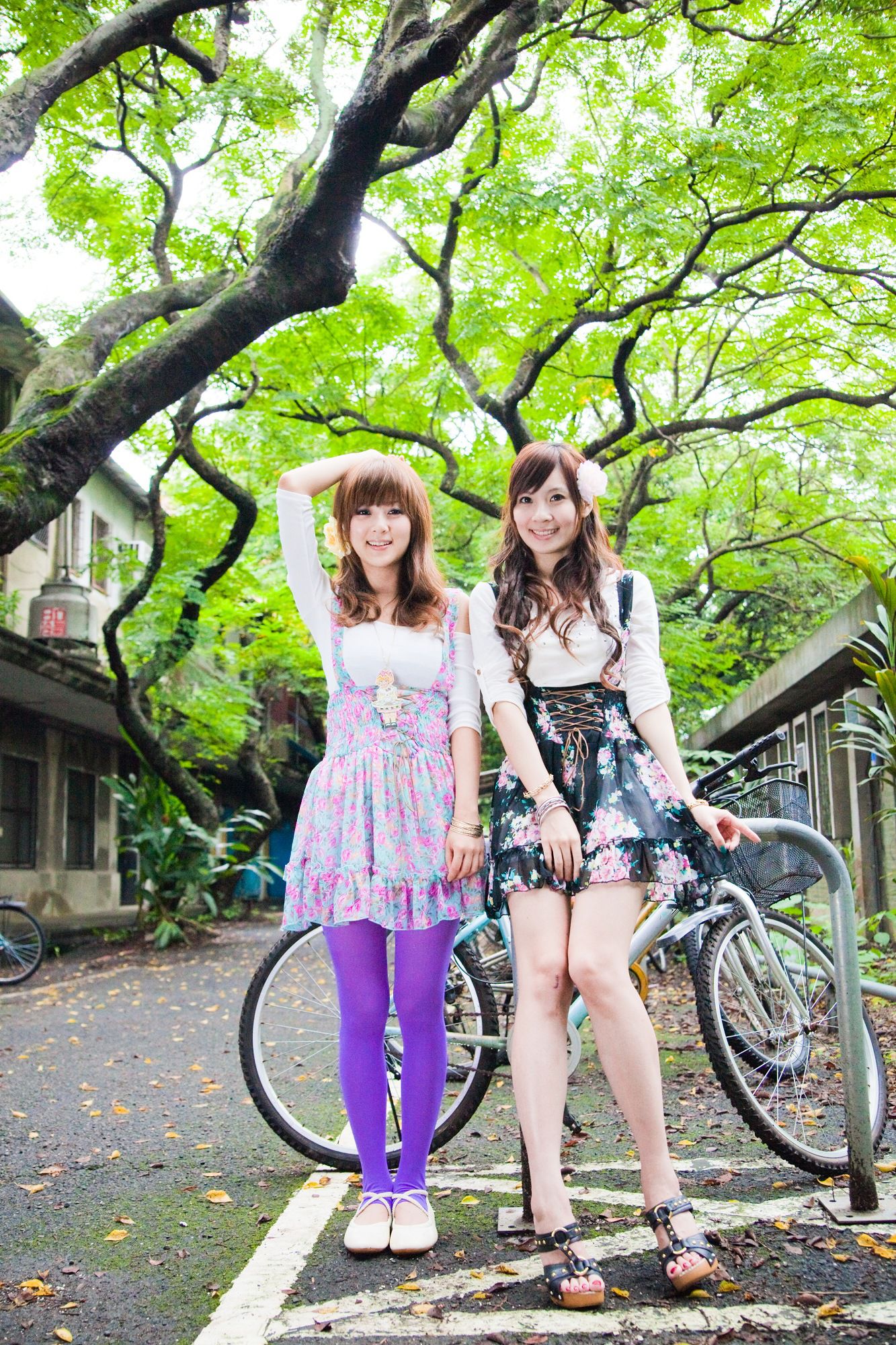 果子Mikako+Minako《台大外拍 II》