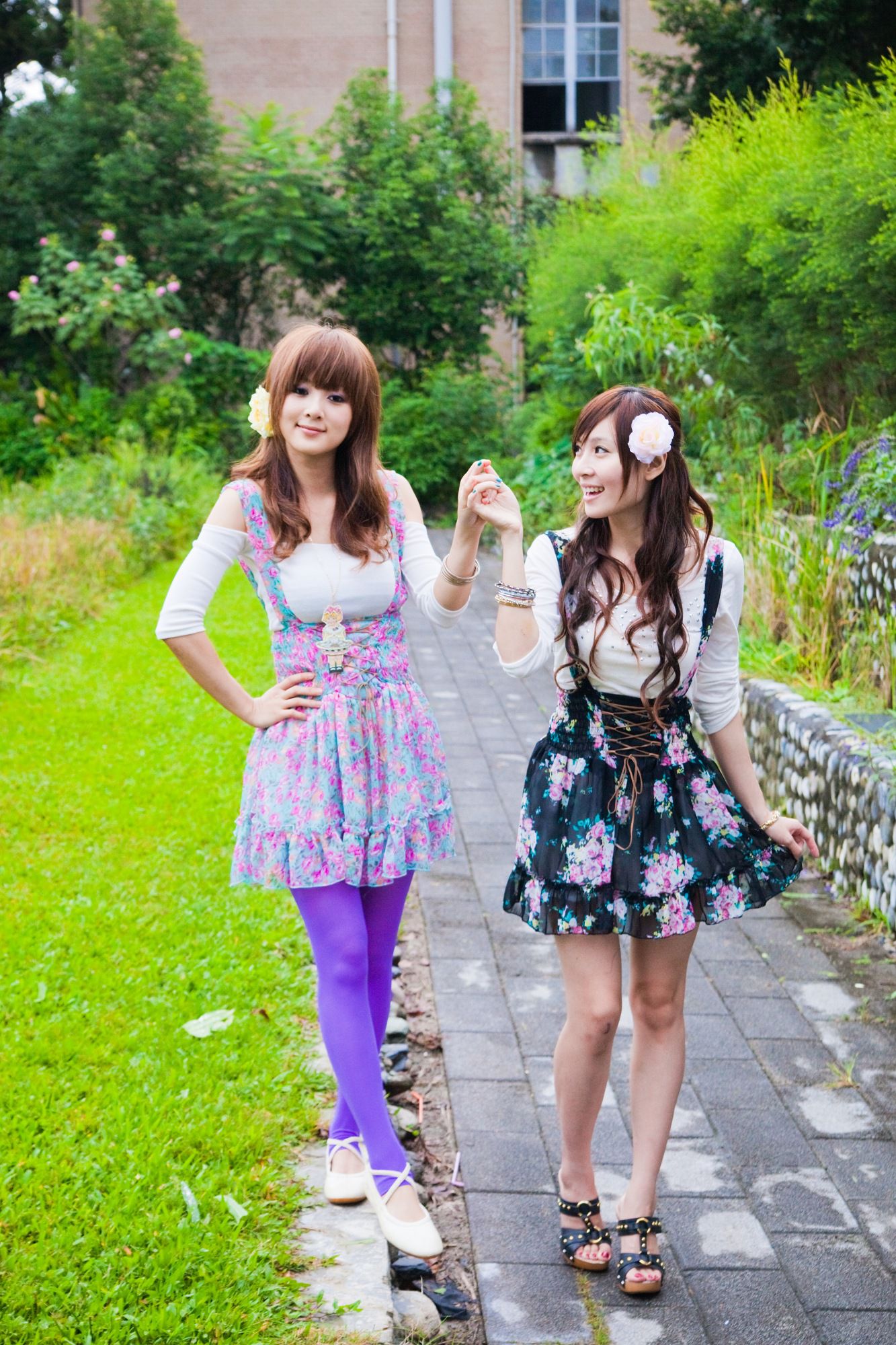 果子Mikako+Minako《台大外拍 II》