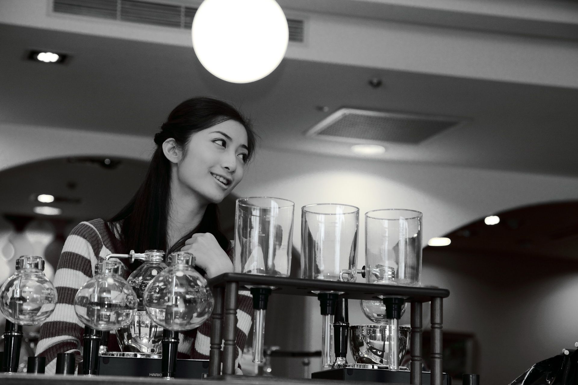 台湾模特Emily《酒店室拍》