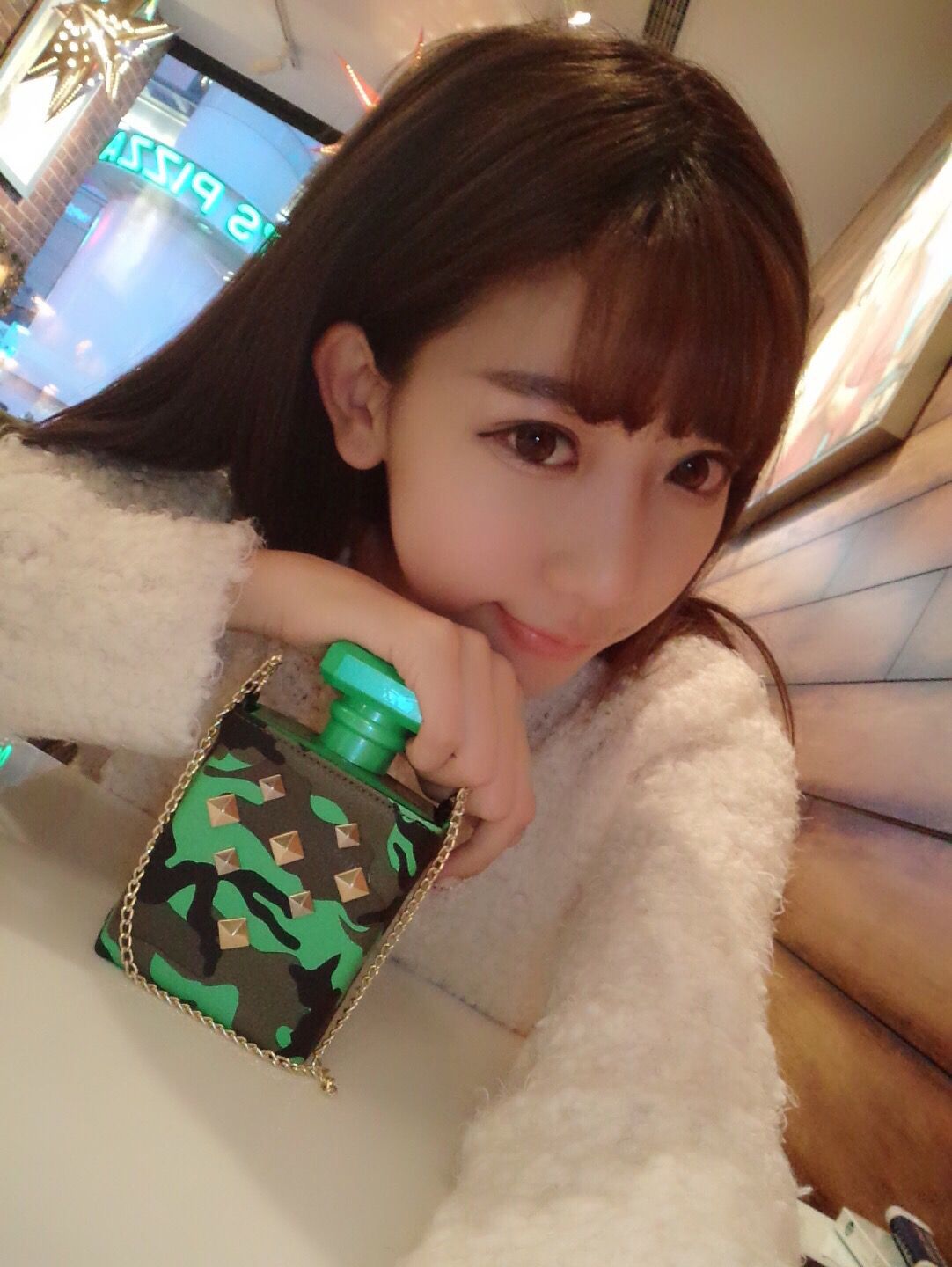 台湾网红正妹陈潇《微博自拍图片》第1部 写真合集