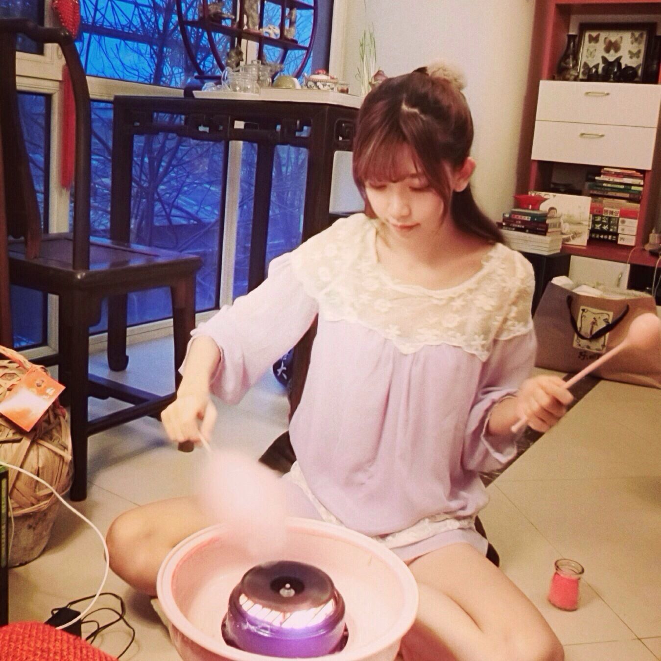 台湾网红正妹陈潇《微博自拍图片》第1部 写真合集