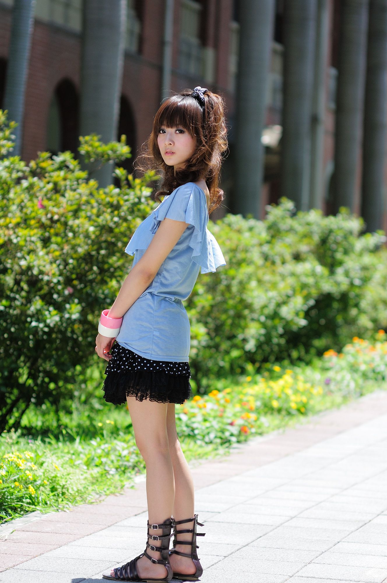 果子Mikako《台大法商學院外拍》