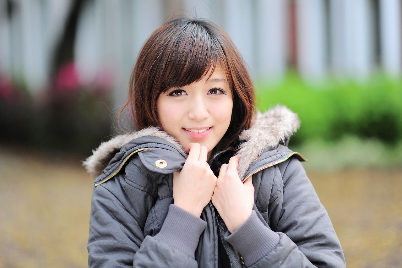 台湾正妹模特小艾《小清新街拍》外拍写真合集