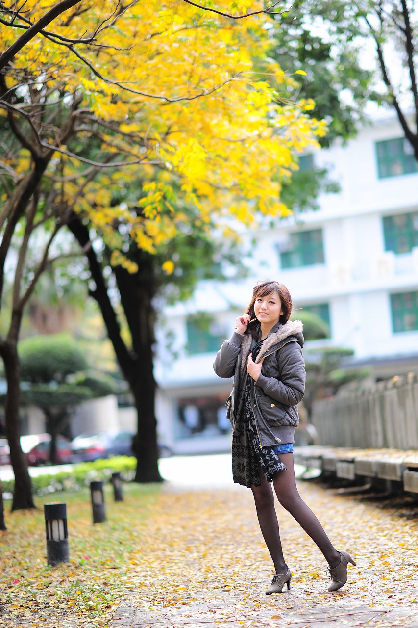 台湾正妹模特小艾《小清新街拍》外拍写真合集