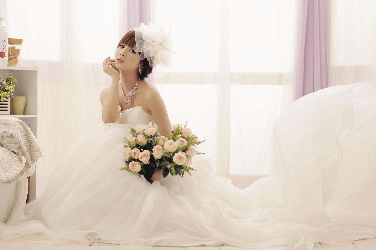 果子MM/张凯洁《棚拍婚纱》