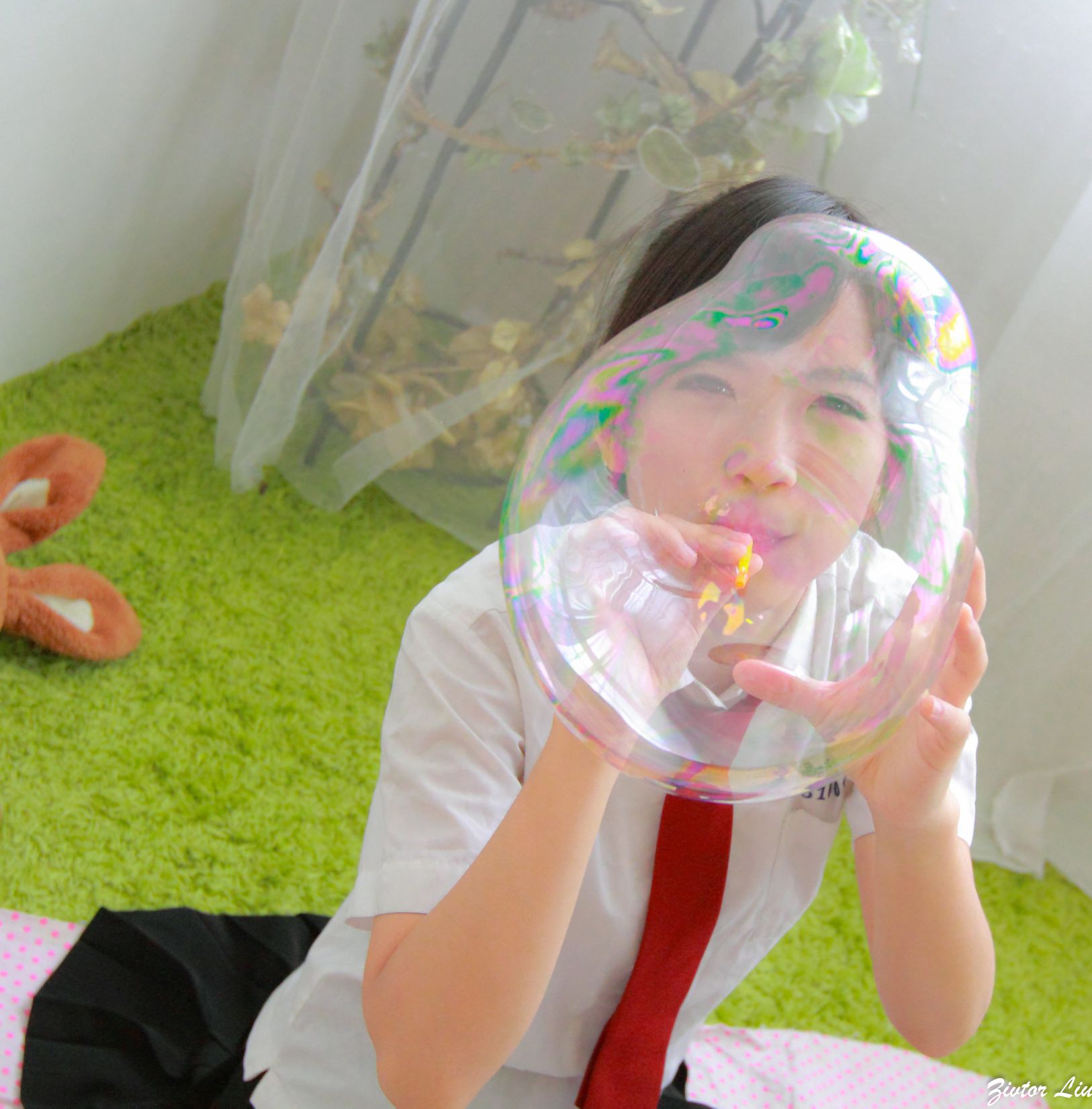 台湾正妹虞成敬Alice《俏皮可爱校服小萝莉》