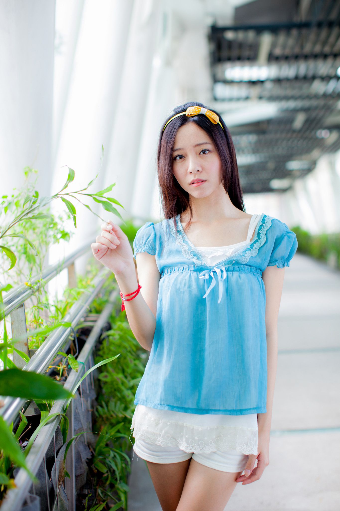 台湾美女Anita林千如《中央商圈外拍》