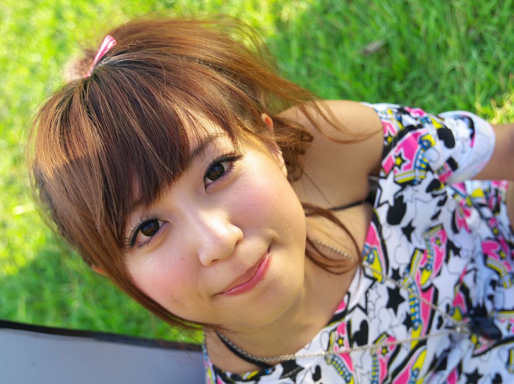 台湾美女洪诗/洪诗涵《小清新甜美外拍》