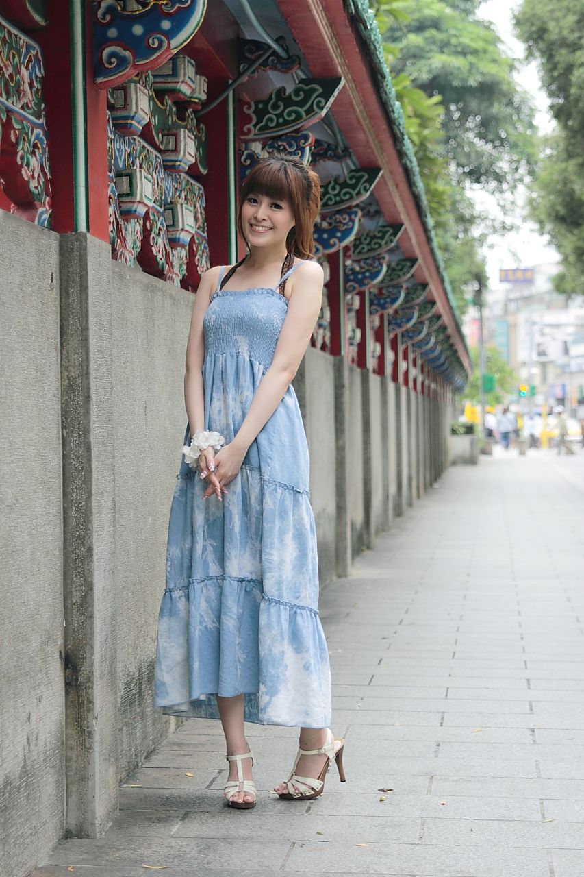 台湾可爱妹子白白/李依璇《外拍图片》写真合集