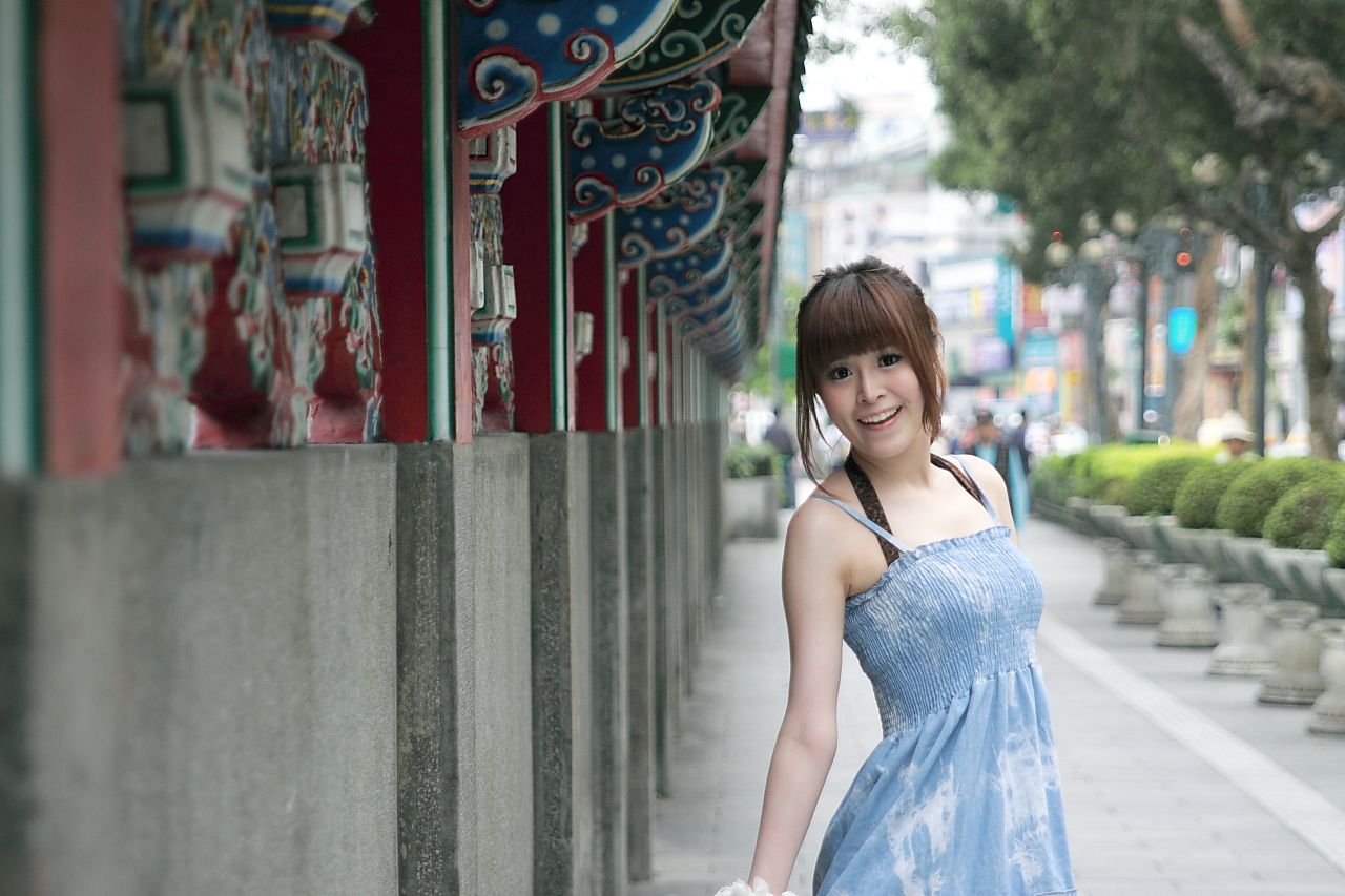 台湾可爱妹子白白/李依璇《外拍图片》写真合集