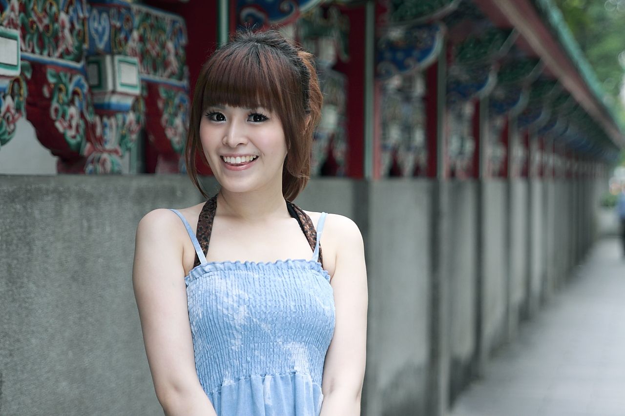 台湾可爱妹子白白/李依璇《外拍图片》写真合集