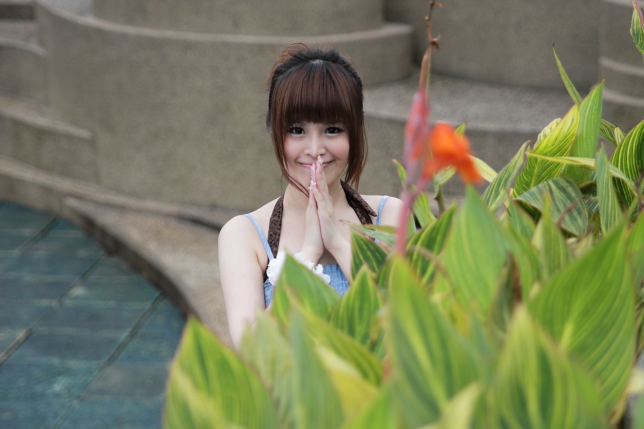 台湾可爱妹子白白/李依璇《外拍图片》写真合集