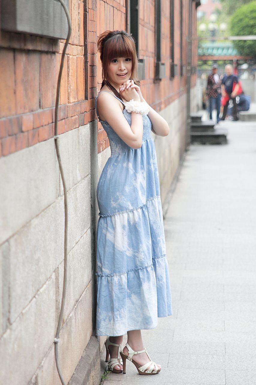 台湾可爱妹子白白/李依璇《外拍图片》写真合集