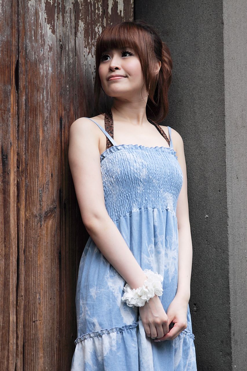 台湾可爱妹子白白/李依璇《外拍图片》写真合集