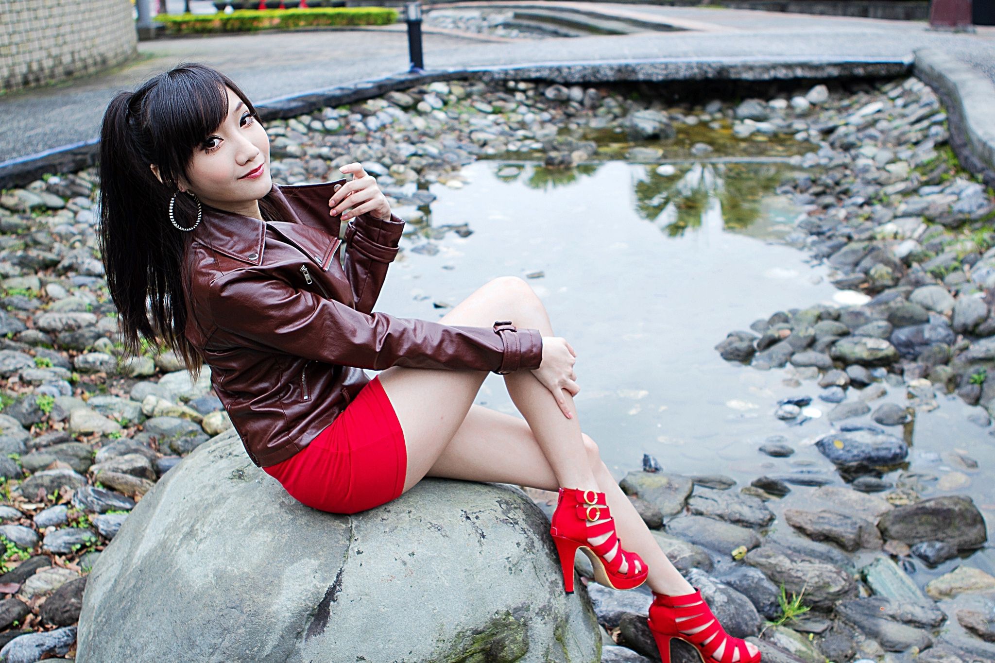台湾腿模Tina陈思婷《美國街》街拍