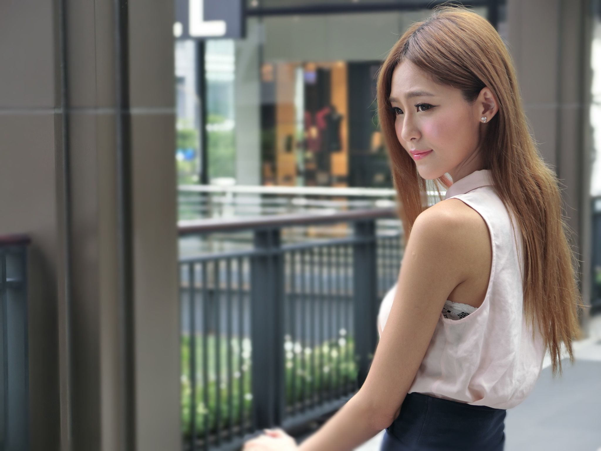 台湾模特winnie小雪《信義商圈街拍》BEAUTYLEG番外篇