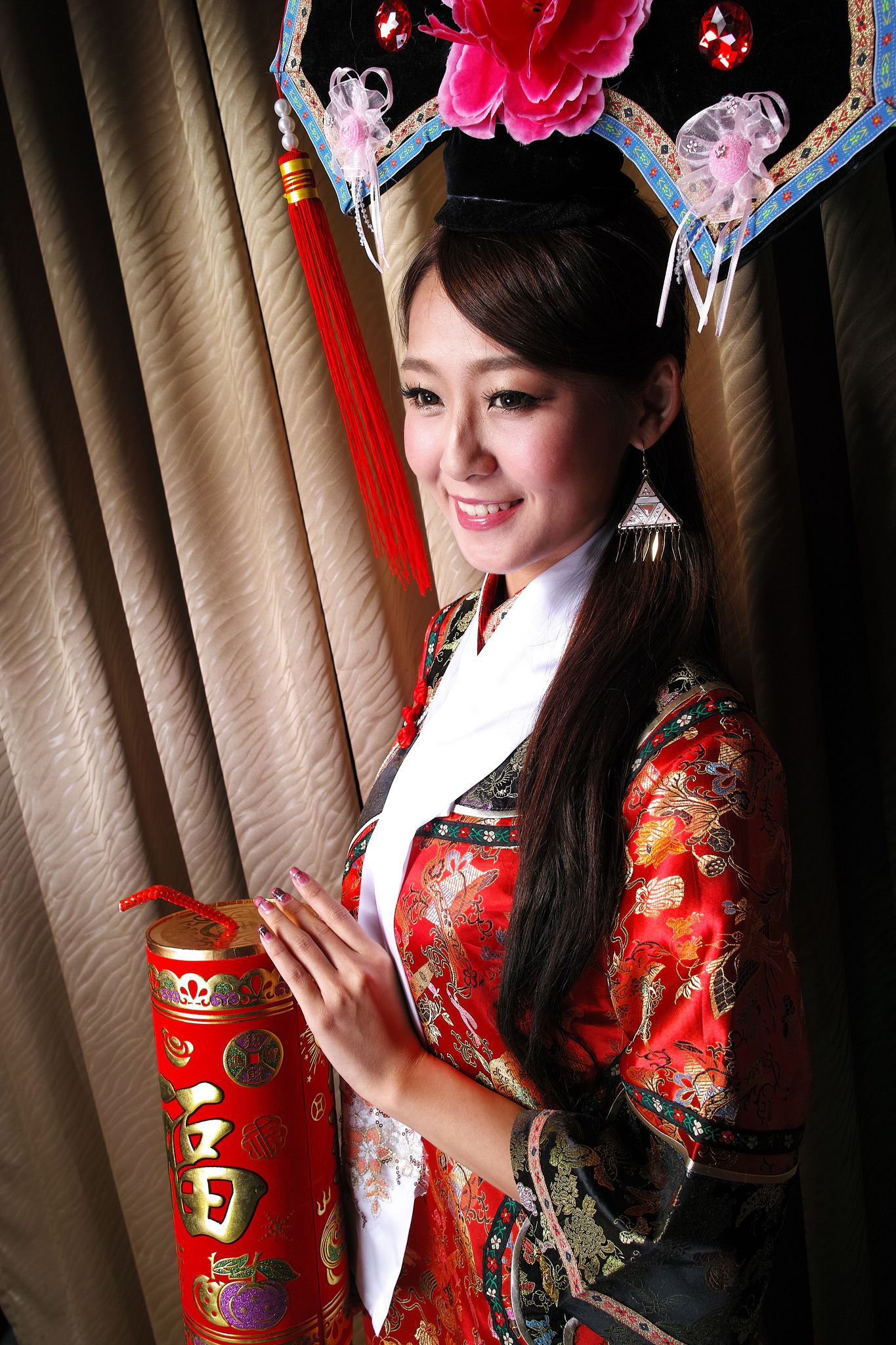 Winnie小雪、小羽《新春拜年 甄嬛格格》
