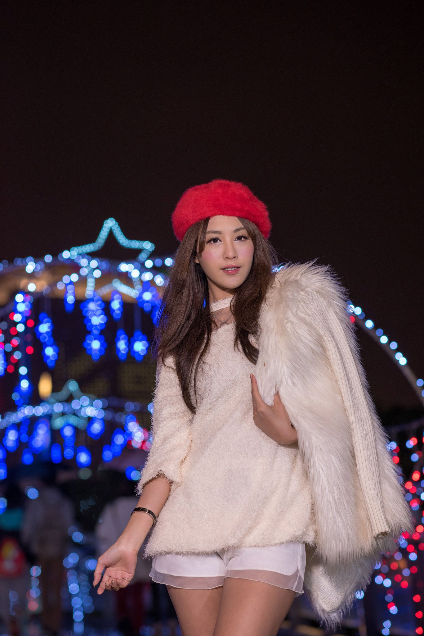 台湾美女夏晴MISO《圣诞外拍》