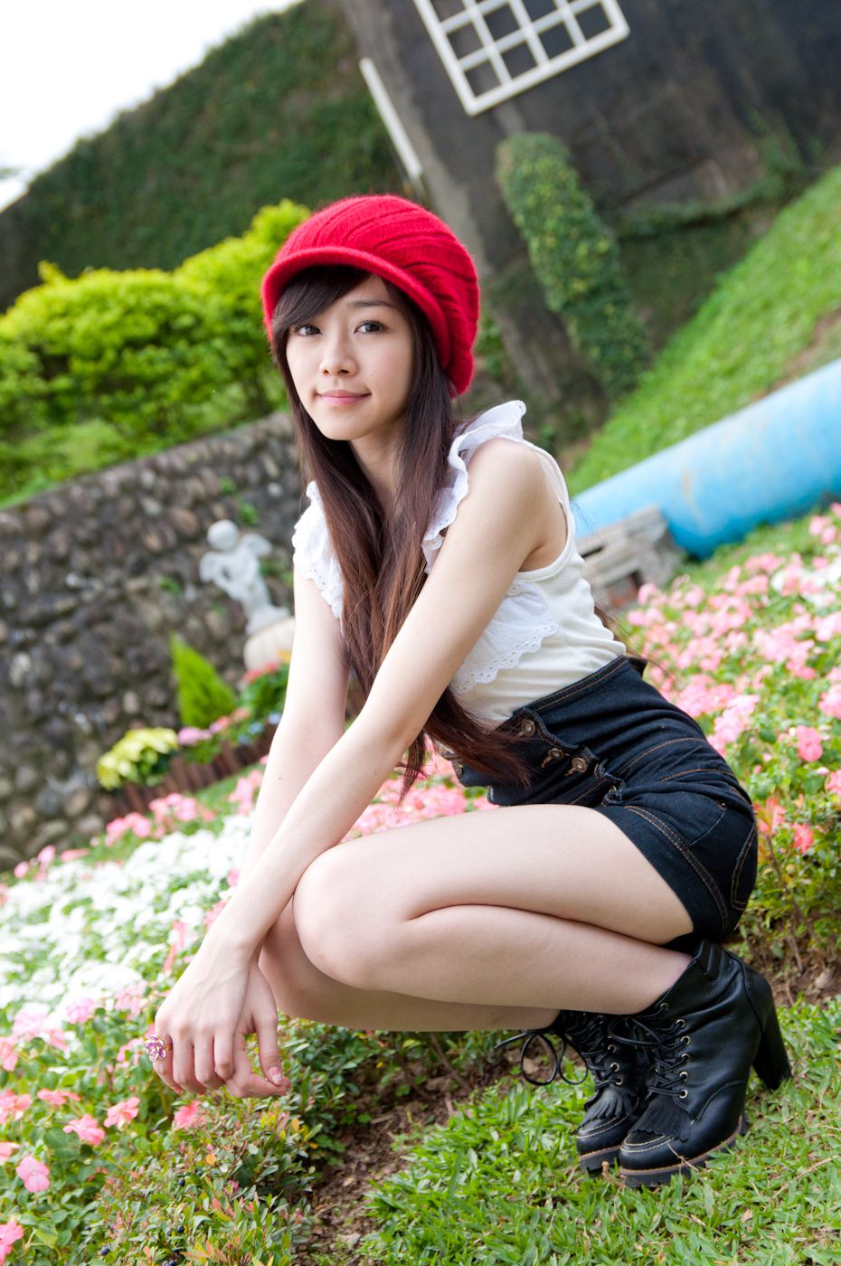 台湾清纯正妹Mika《水博管街拍》