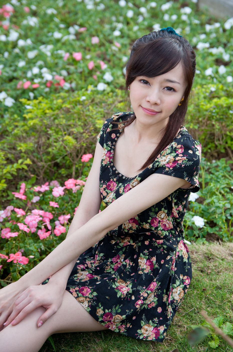 台湾清纯正妹Mika《水博管街拍》
