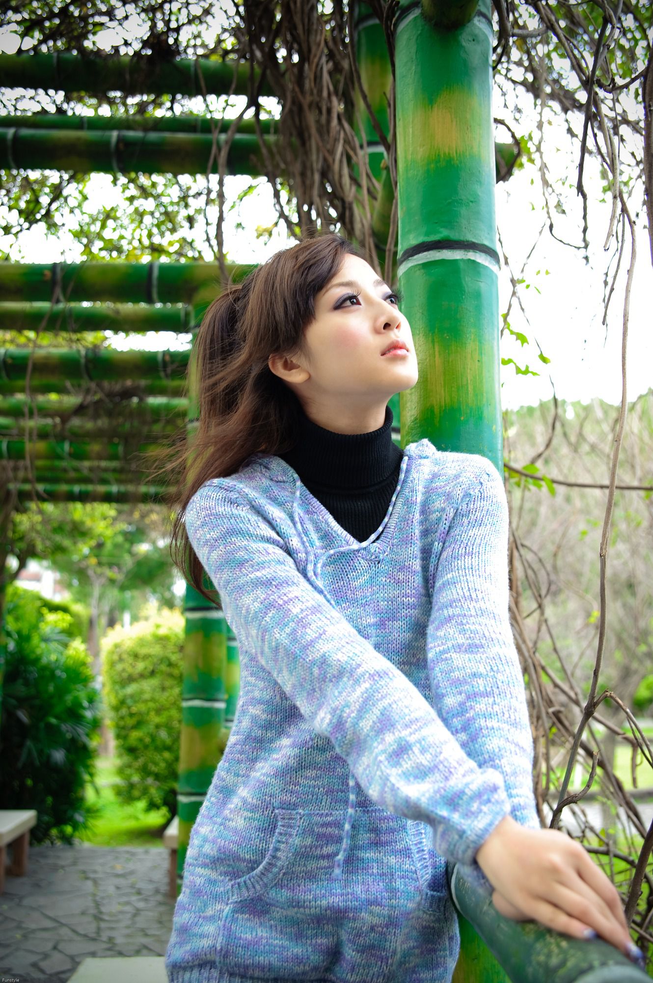 Mikako/果子MM《雙溪公園+原住民公園外拍》第II部