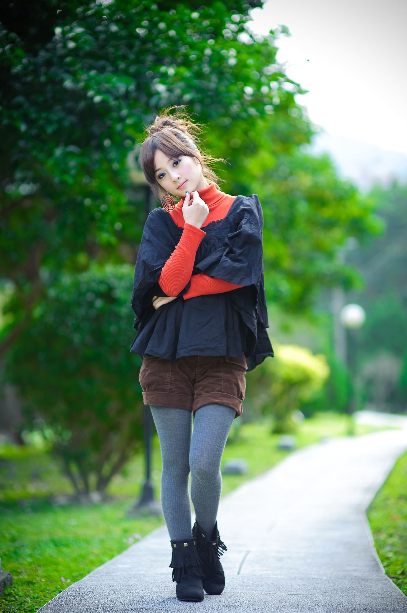 Mikako/果子MM《雙溪公園+原住民公園外拍》第II部