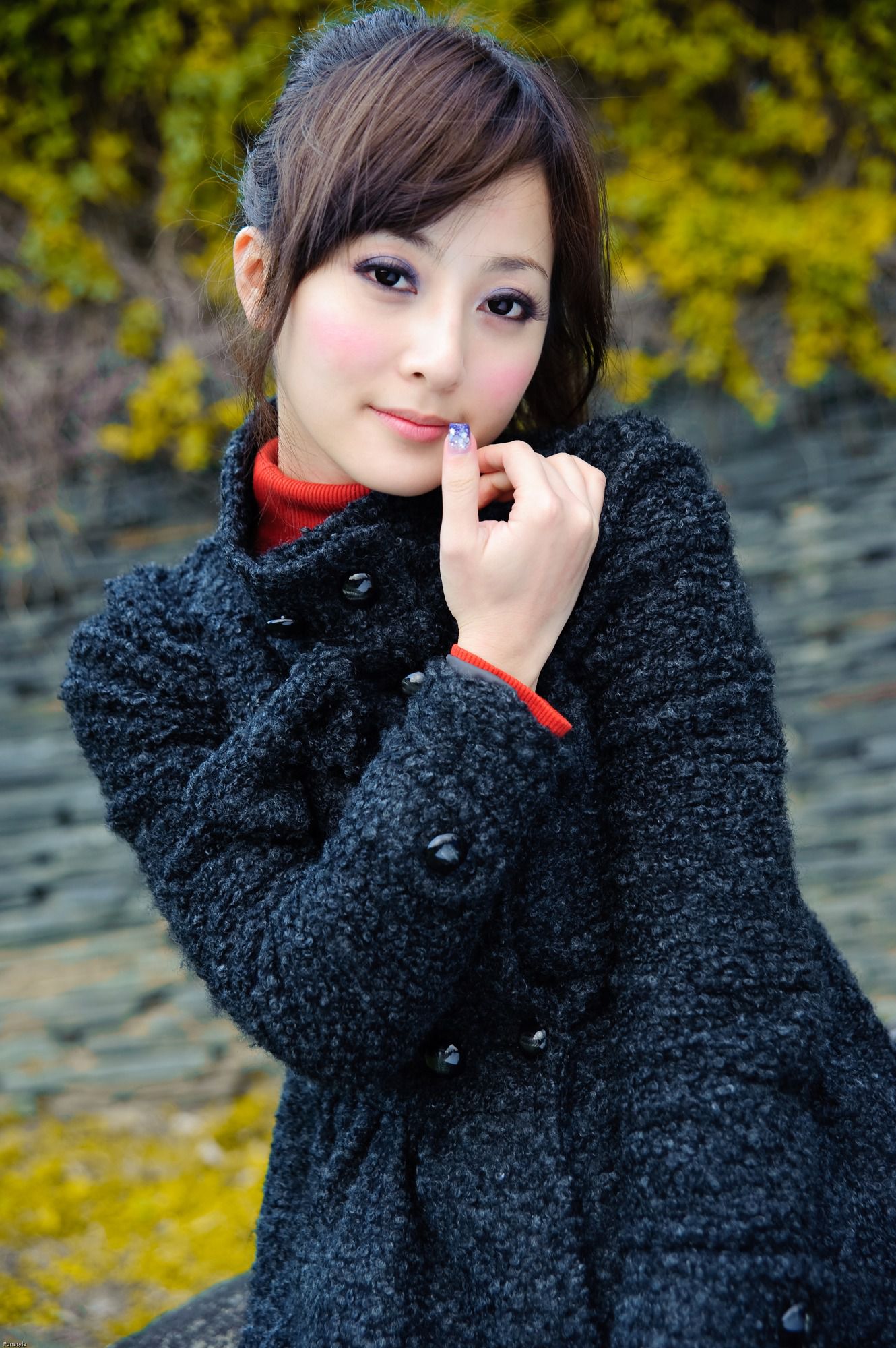 Mikako/果子MM《雙溪公園+原住民公園外拍》第II部