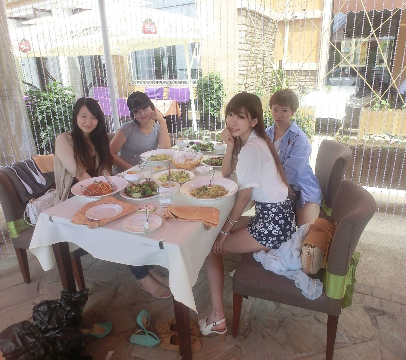 网红嫩模陈潇《个人生活照、微博美照图片》第3部 写真合集