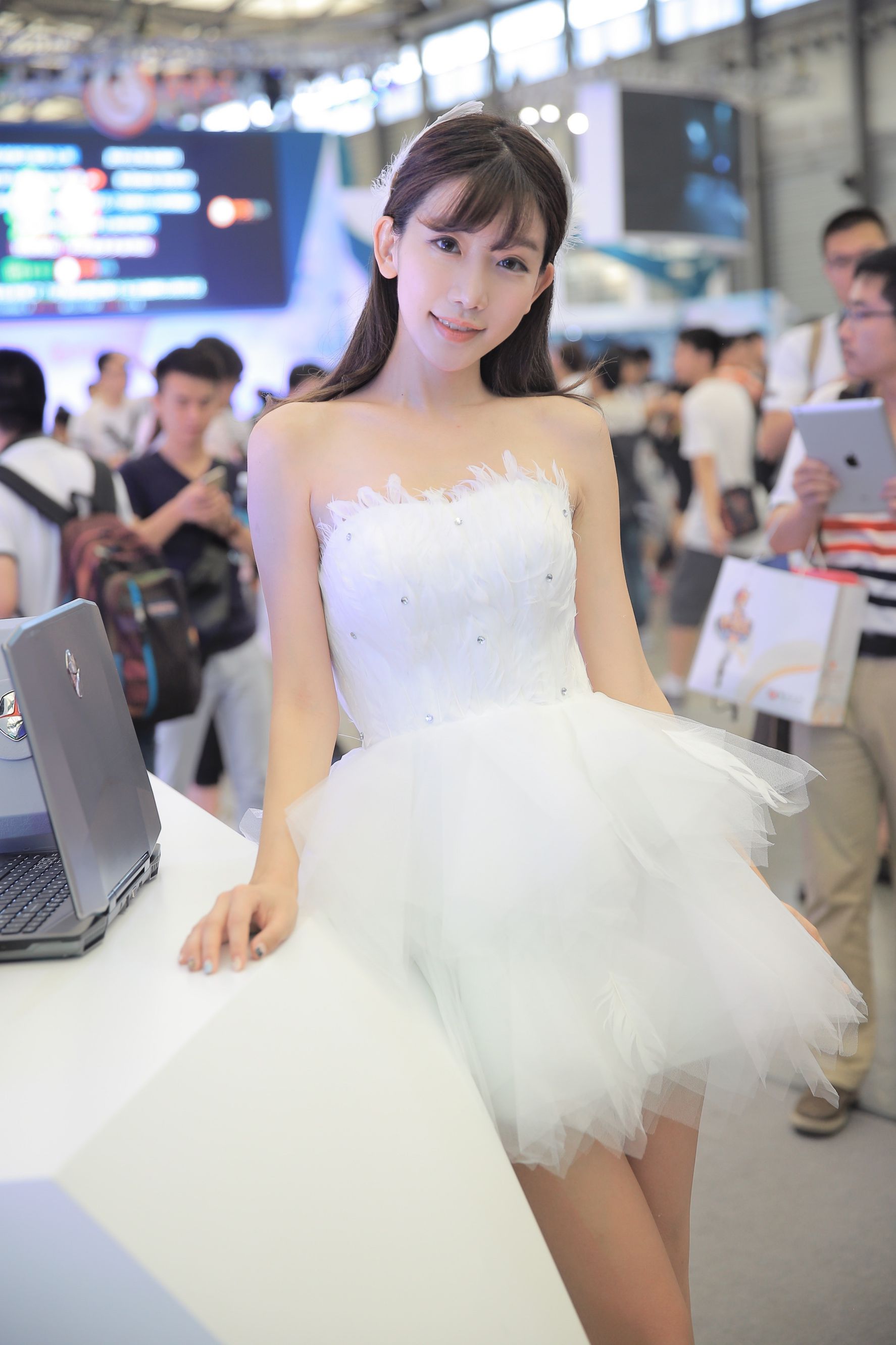 网红嫩模陈潇《个人生活照、微博美照图片》第3部 写真合集
