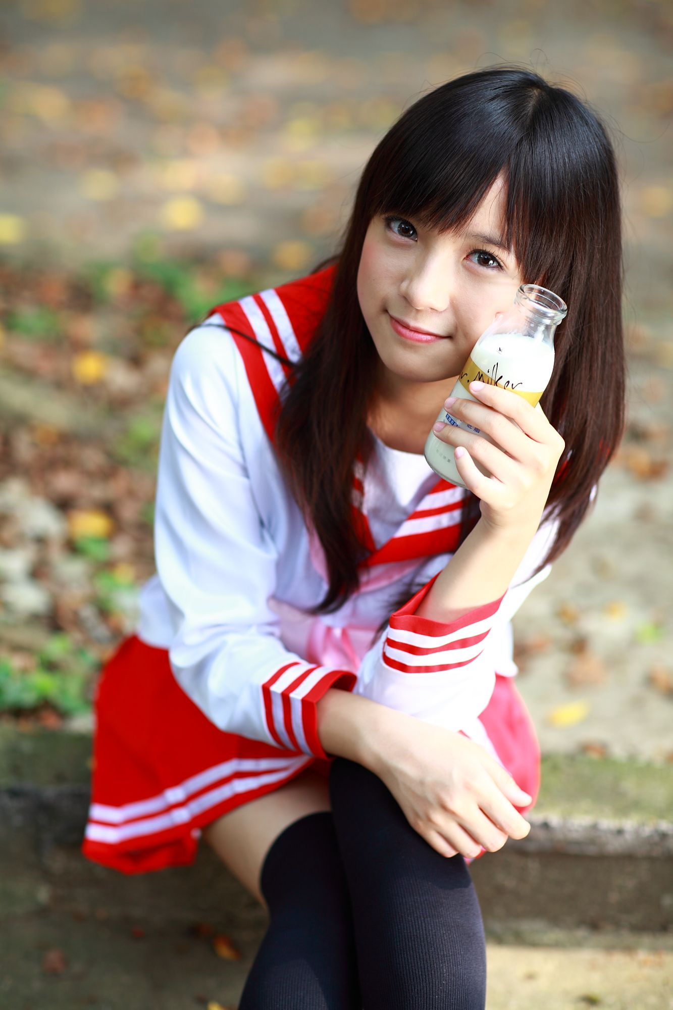 台湾美少女小敬/虞成敬《4套小清新外拍图片》写真合集